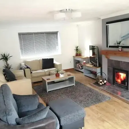 Σπίτι διακοπών Lake District Cottage, Good Access, Dogs, Hot Tub *